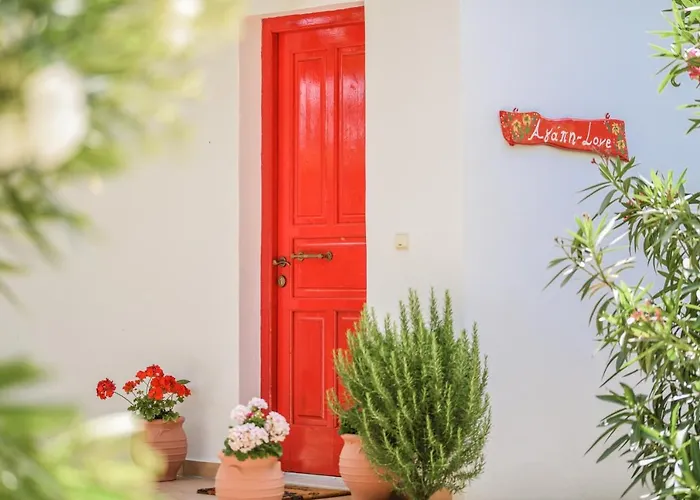 Therianos Traditional Villas